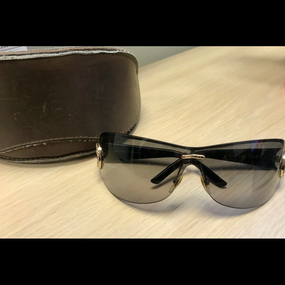 Gucci sunglasses